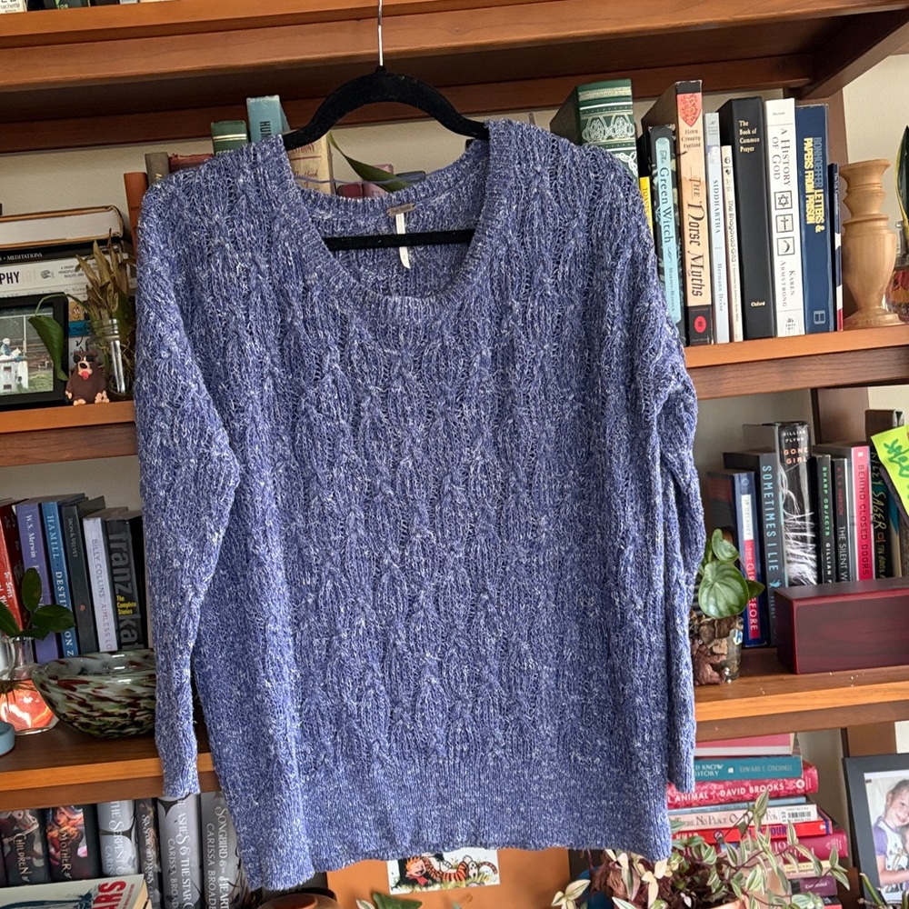 Free People Textured Knit Sweater in Heathered Blue